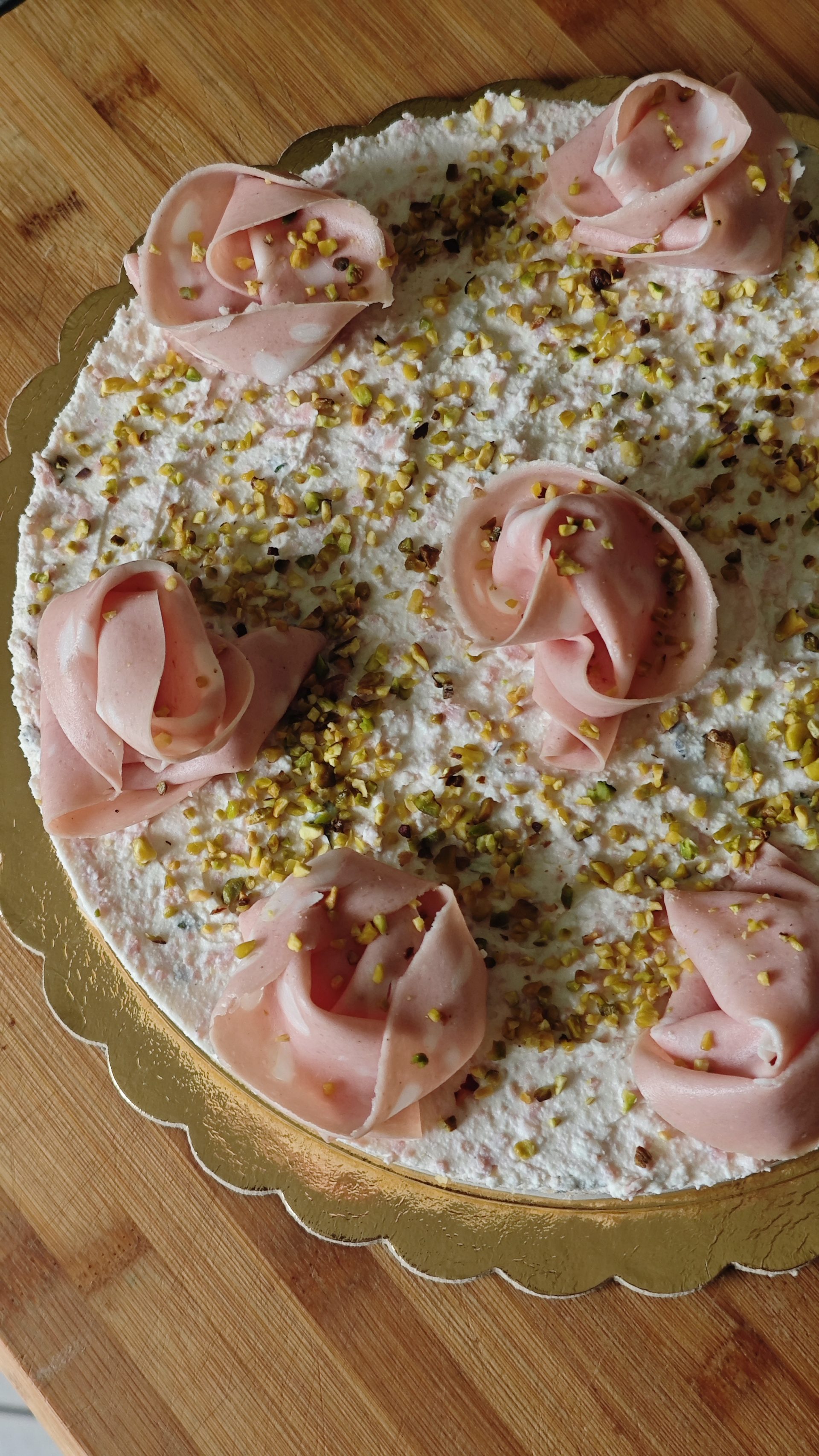Cheesecake Mortadella e Pistacchio - ricetta di afuocolento